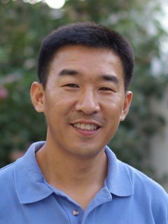 Tong Li